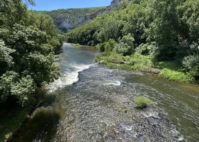 La Pause Noble Val Nyaraló *